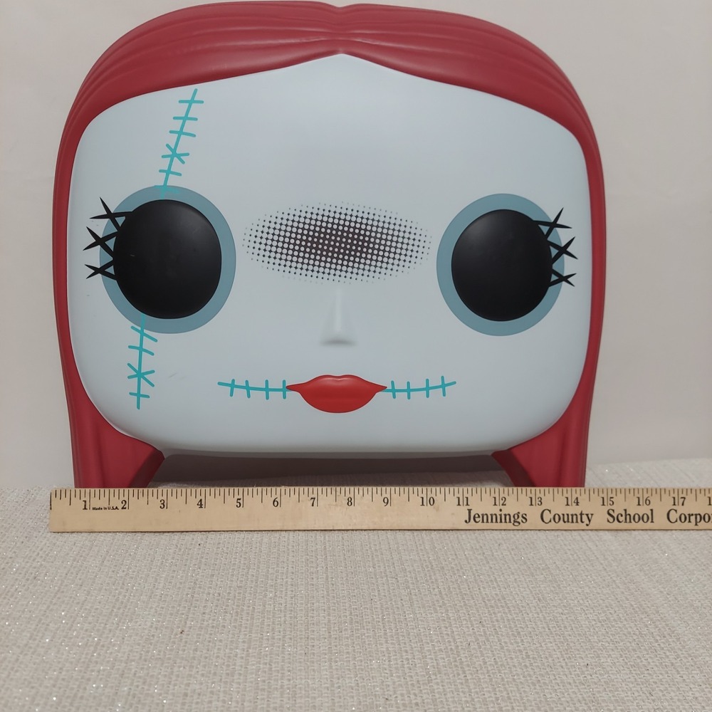 Funko Pop! Nightmare Before Christmas Sally Oversized‎ Mask - Picture 4 of 9